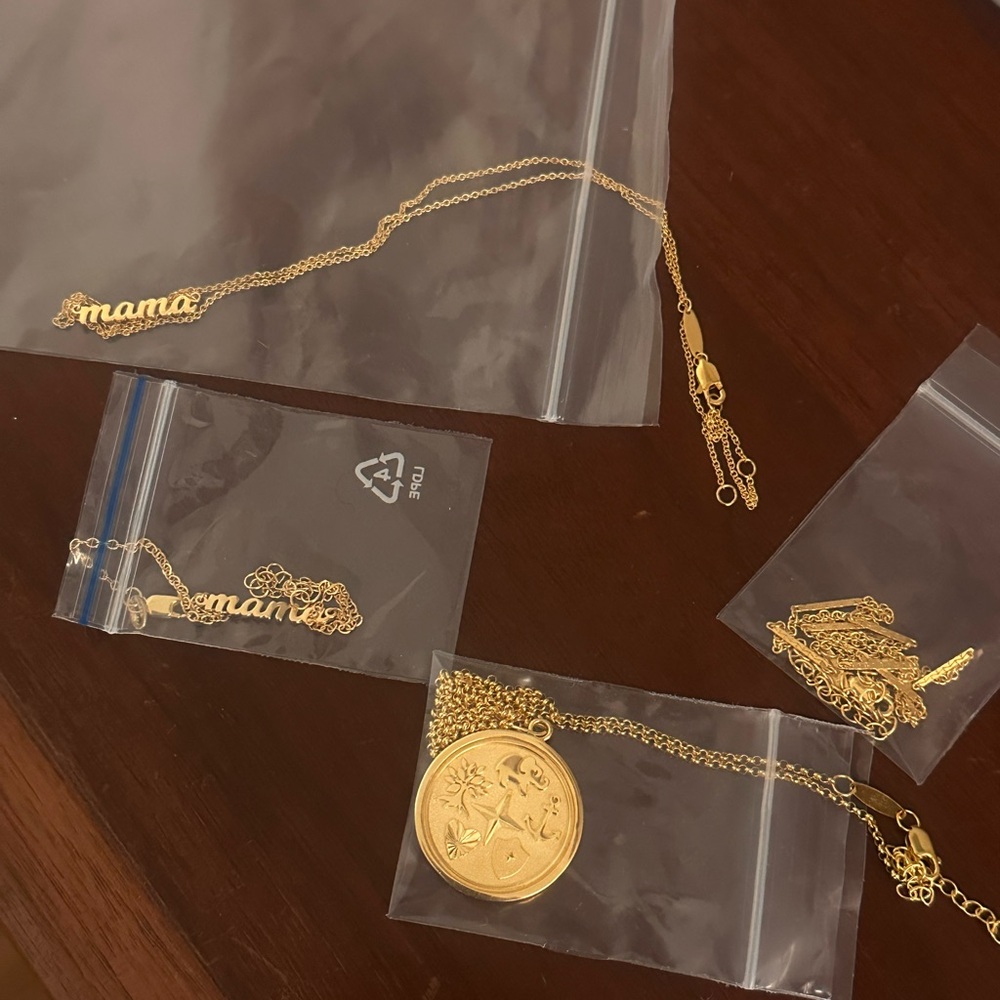 Gold 'Mama' Necklaces & Gold Medallion Pendant Set